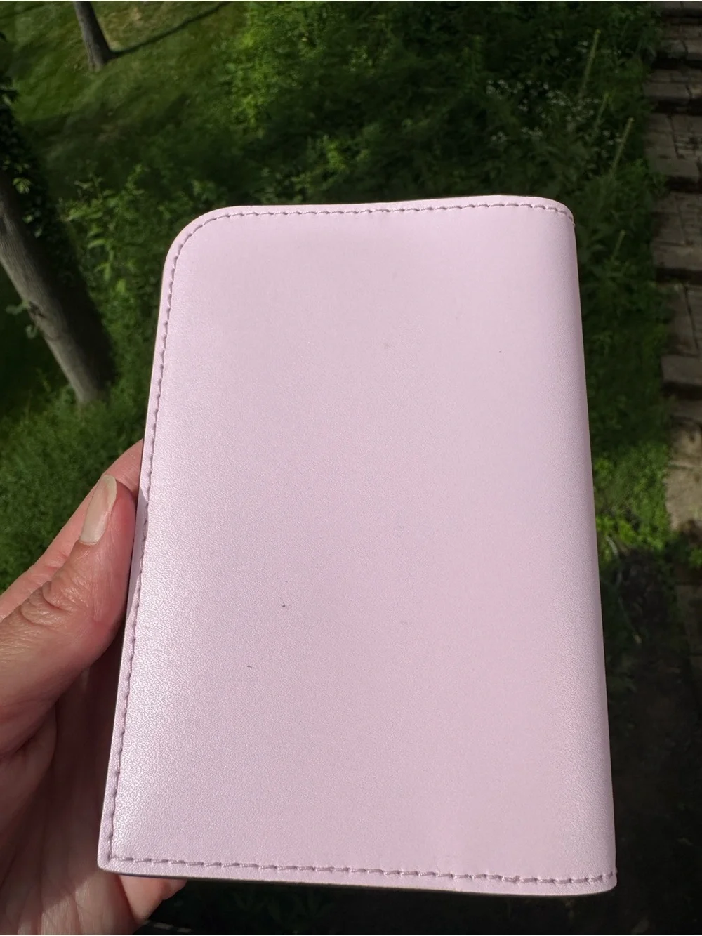 kate spade light pink passport cover with colorful parrot applique Nwot